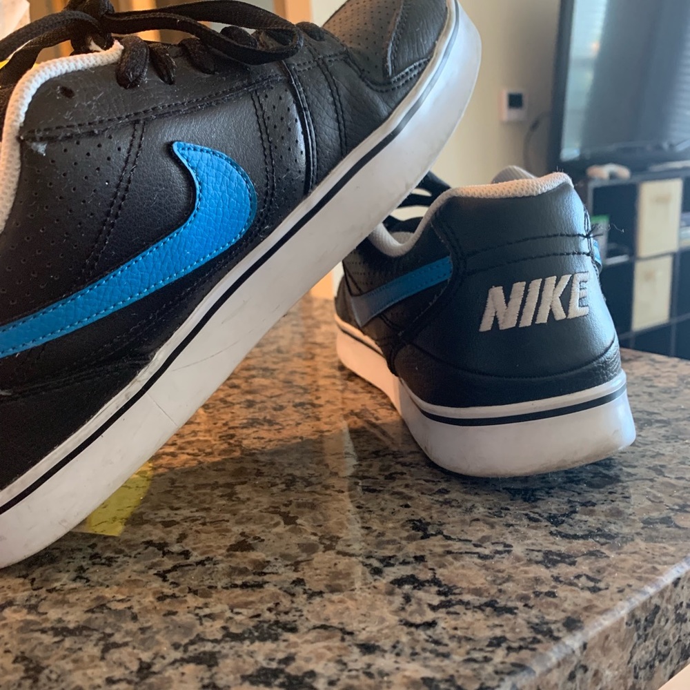 Nike shoes